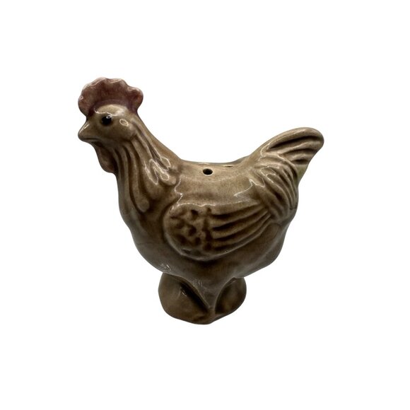 Vintage Ceramic Rooster & Hen Salt & Pepper Shakers - Picture 3 of 10